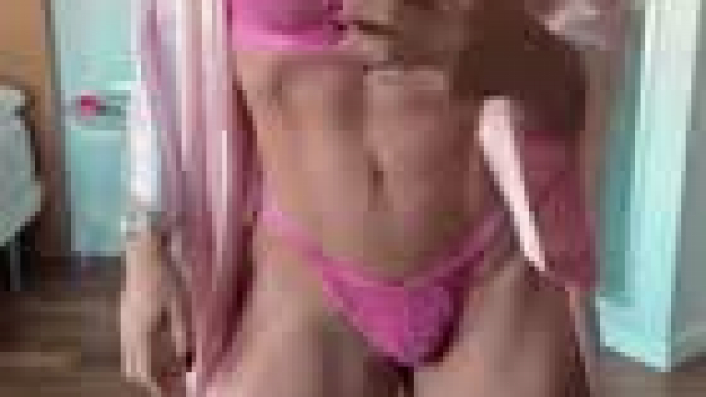 Izabelle Paula
