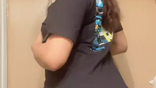 Booty Reveal