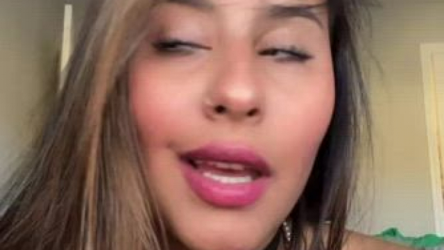 Sexy Chick Alana