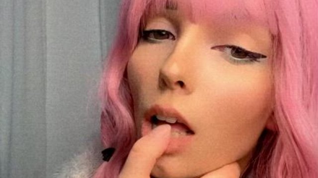Finger Sucker
