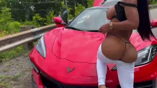 Who likes ass & cars?