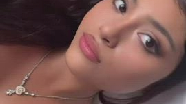 Morning lips [f]