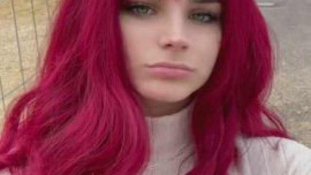 Flashed my teen tits infront of a construction site, I hope the construction wor
