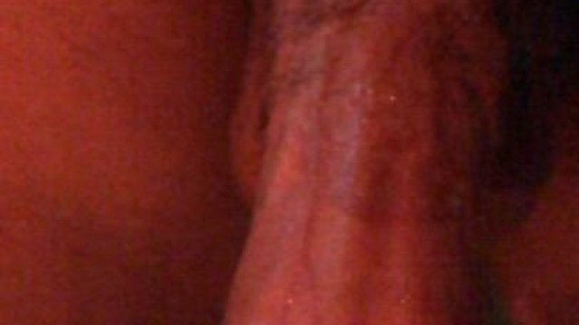 See what it looks like to deepthroat