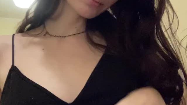 No makeup tiny titty drop. be nice please