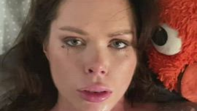 Wifey gets a facial, 2 hours later gets another one from a tinder date