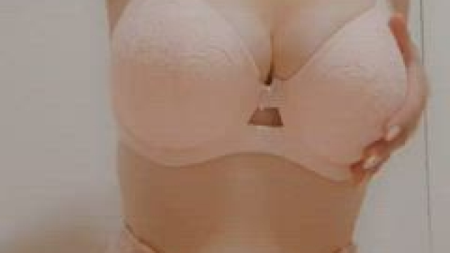 MILFs do it better