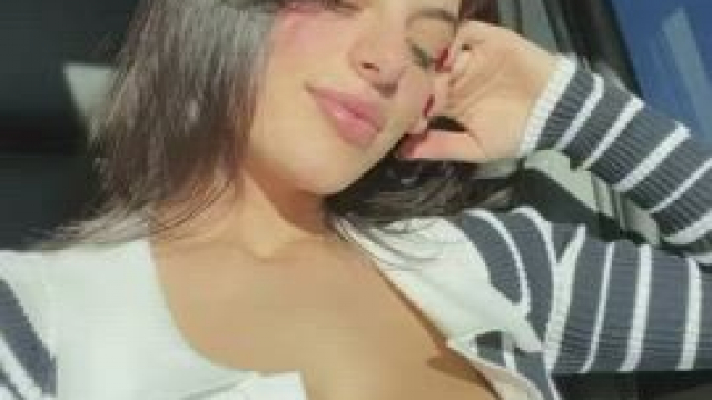 Busty Goddess Alexa