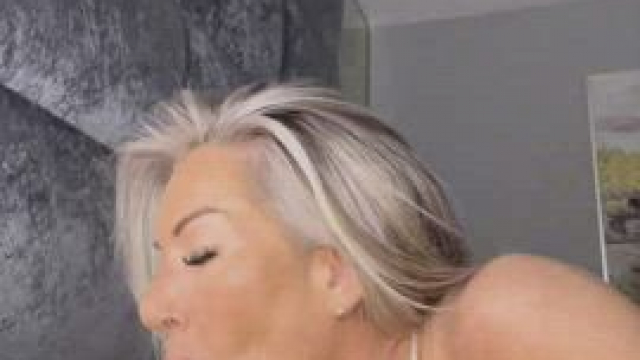 Nothing beats a nice face fuck, am I right?