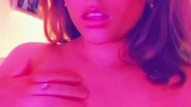 Huge Boobs Babe