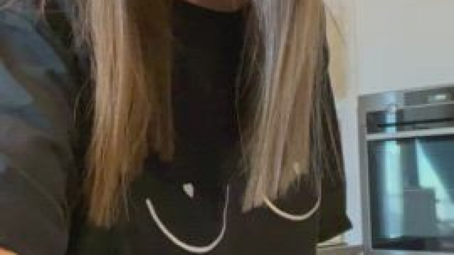 Titty Mood