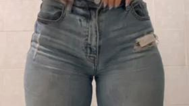 Unclip my body suit