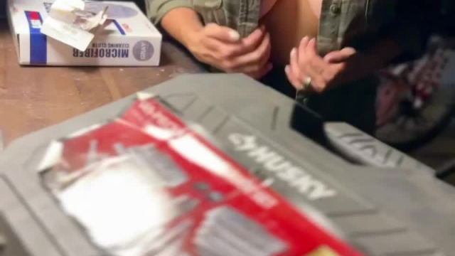 Garage nips