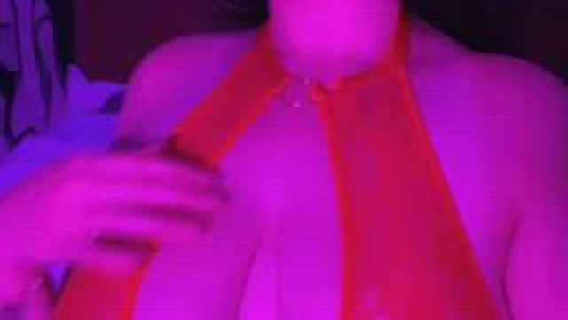 Babe with big boobs