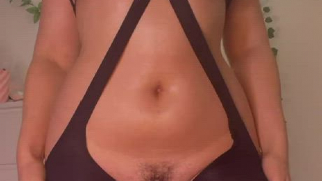 My ass cheeks would look great with your cock between them