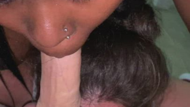 Getting oral sex and analingus simultaneously