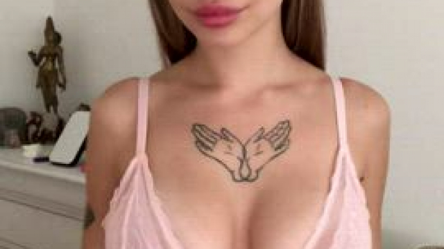 Pee-ka-boobs!