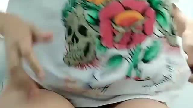 Tit Flash 