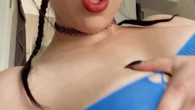 Anyone here love horny South African goth girls?