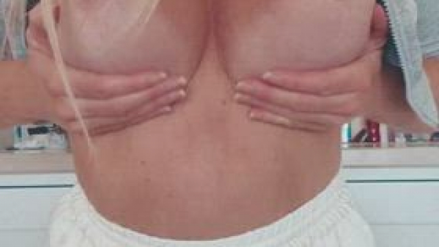 Do you fancy a busty milf