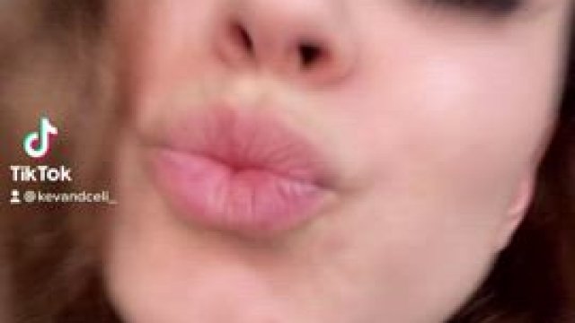 Choose your lips 