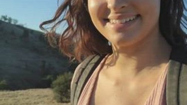 Giving the girls some sunshine on my hike [OC] [GIF]