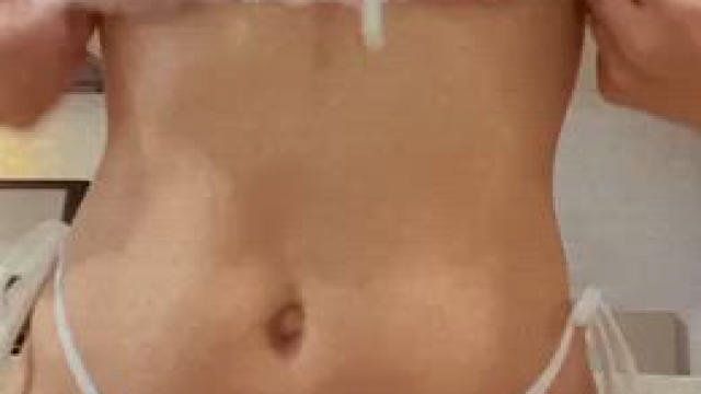 Do I look fuckable for a 39 yo mom?