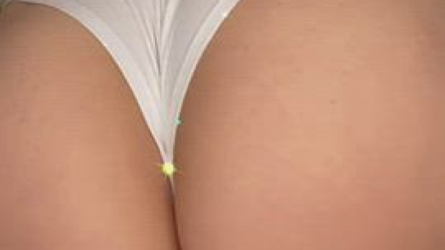 Asian babe's got a nice big ass!