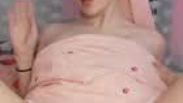I finally shaved my pussy after a year! What do you think!!