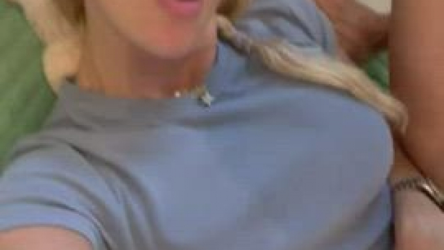 Treat me like a real cumslut: cum on my face and then fuck me again