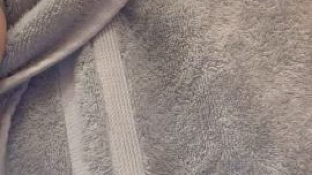 My Filipina pussy just got freshly shaved for you baby!