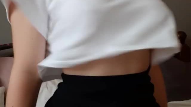 DAMN SOO HOT (