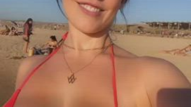 Bouncing in Bikini.