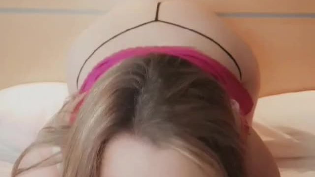 British babe, LOVE to talk dirty! 2500+ posts inc: Sex tapes, squirts, Anal &