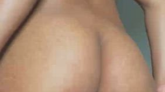 There’s a surprise in this jello booty