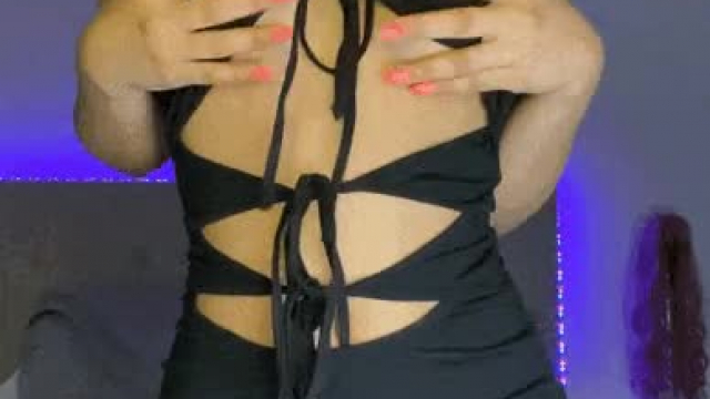 I bet you won't fuck me in public