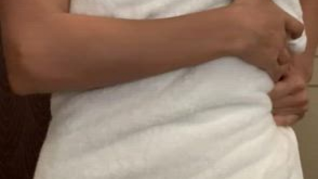 [GIF] hotel fun