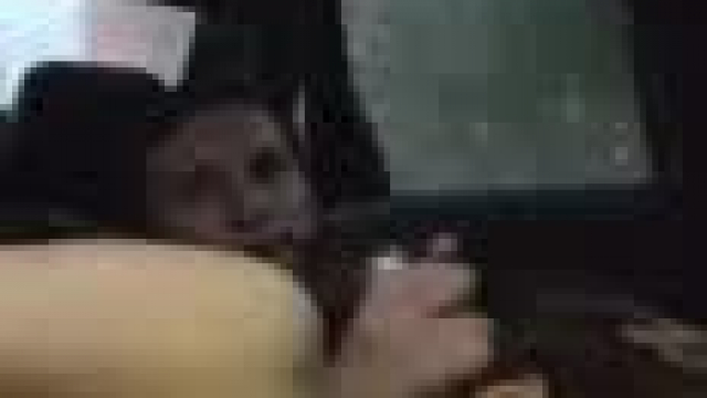 Hubby fucks my mouth in the car