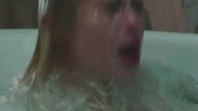 Carlson Young in The Blazing World (2021)