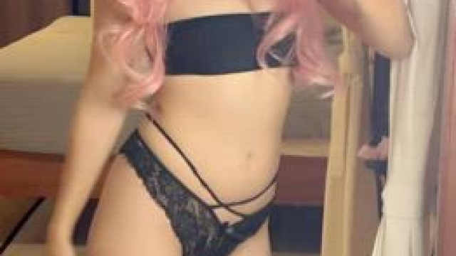 would u date an anime girl