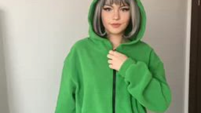 HOW CUTE is this hoodie!? <3