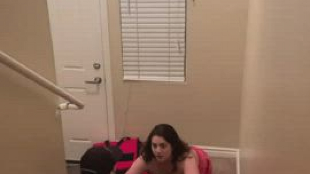 Pizza hut delivery driver was nervous and started telling me he has only been wi