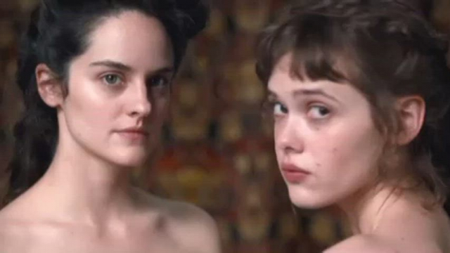Noe?mie Merlant & Mathilde Warnier in Curiosa (2019)
