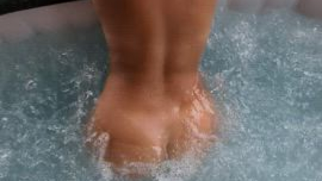 Hot tub fun (mf)