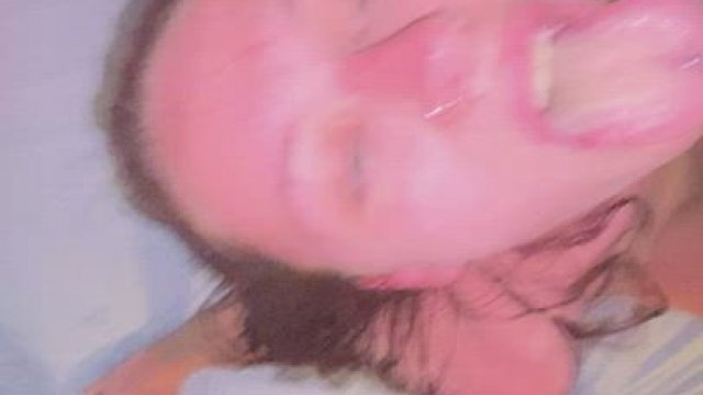 I love when he blows his load on my face