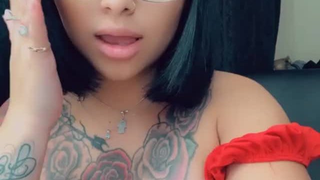 BITCH IS SO HOT 