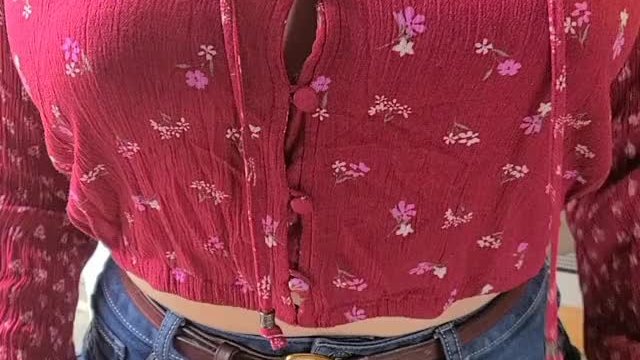 THE BEST TITS U CAN SEE TODAY ( CONTENT IN THE COMMENTS )