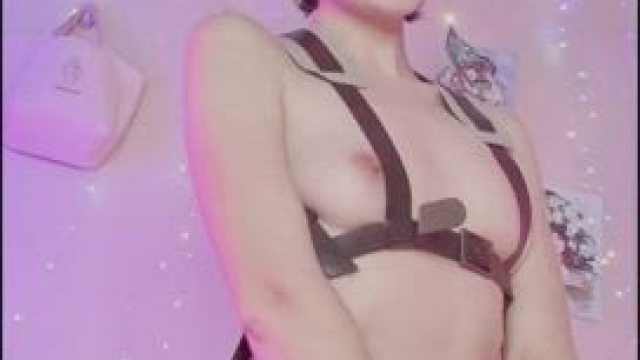 I'm all in straps