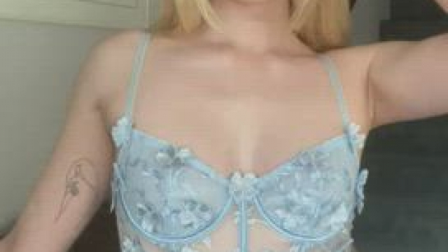 I love when men cum over my pale boobs!