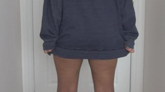 My team won tonight... Let me show you whats under my lucky team sweater!